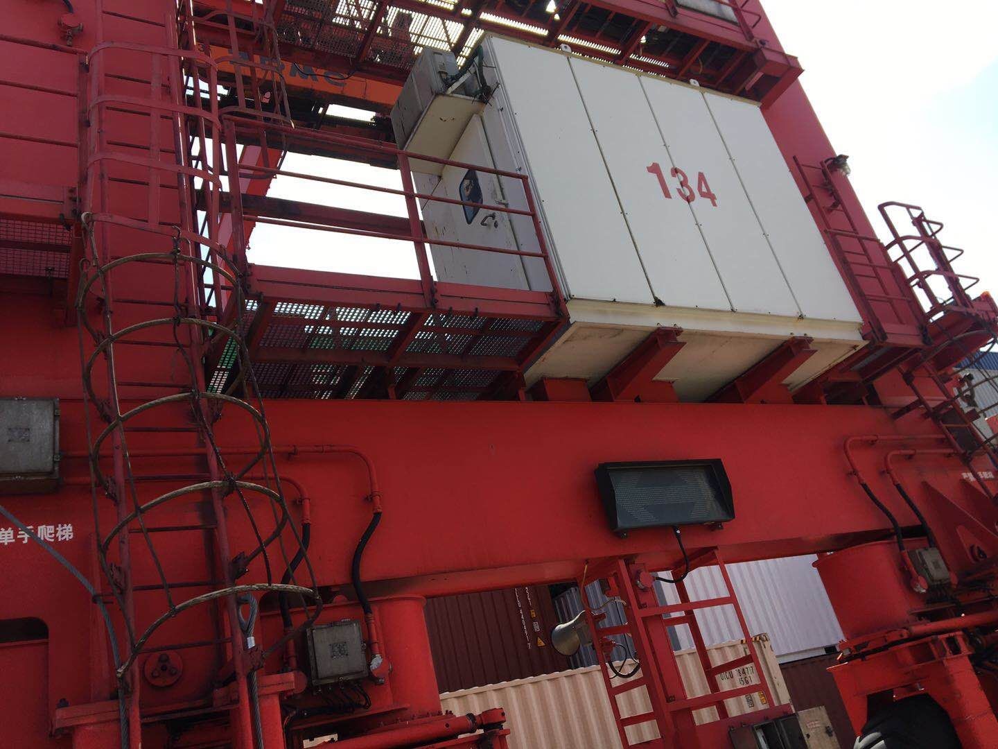 上海欧定作为帕金斯代理商对上海盛东国际集装箱码头有限公司整机进行再次维保